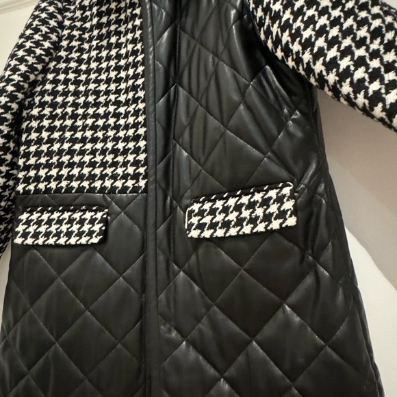 alice + olivia Susan quilted houndstooth vegan leather coat - Picture 6 of 14